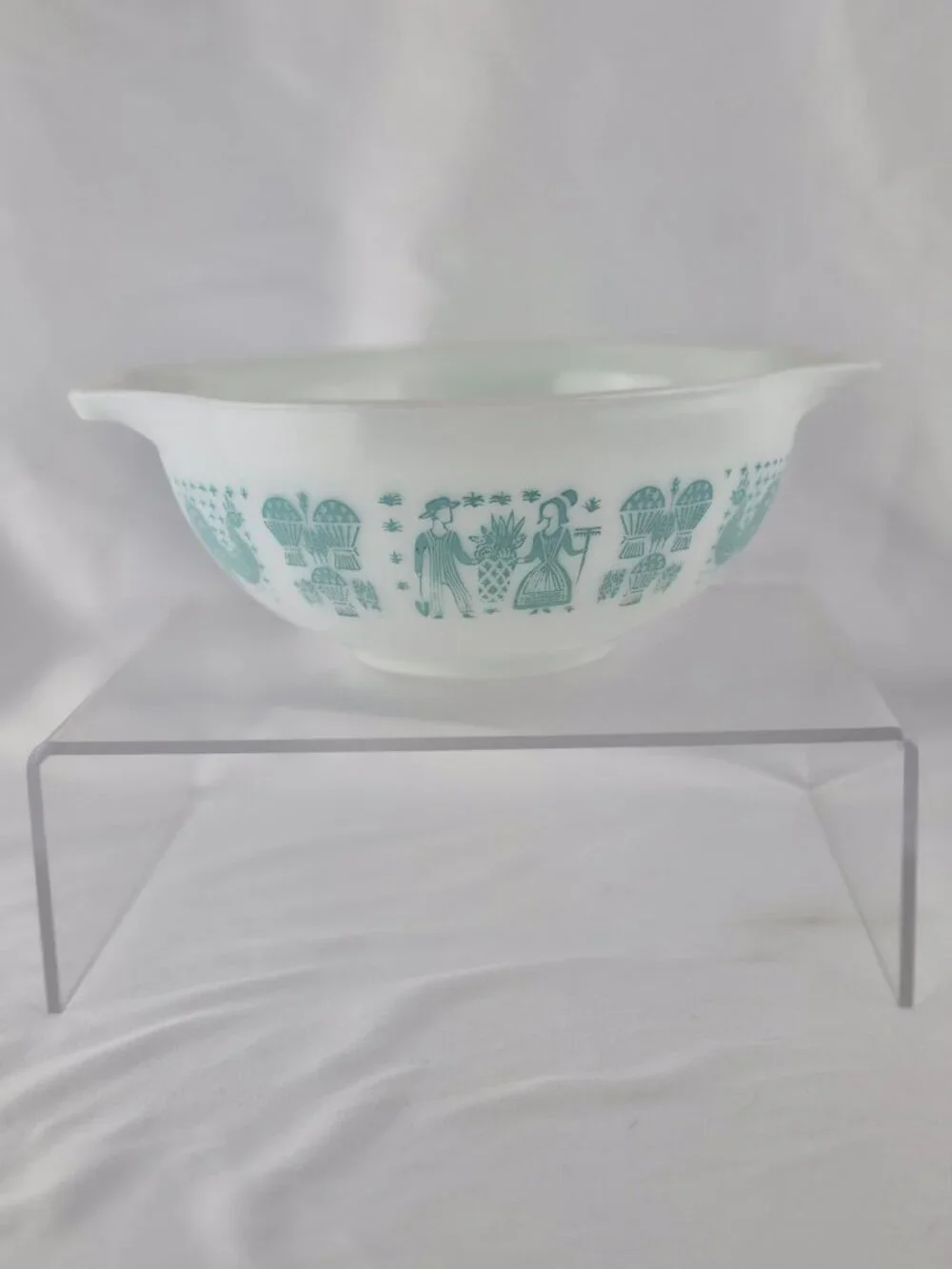 Vintage Pyrex 443 2.5 Quart Amish Butter Print Cinderella Style Bowl